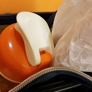 Meet your Posher, Rene